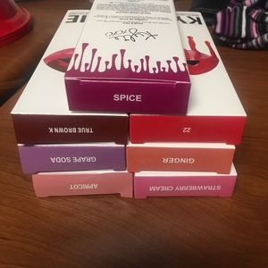 Kylie lip kits